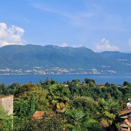 Bed and Breakfast Nonna Anita Castelveccana Exterior foto