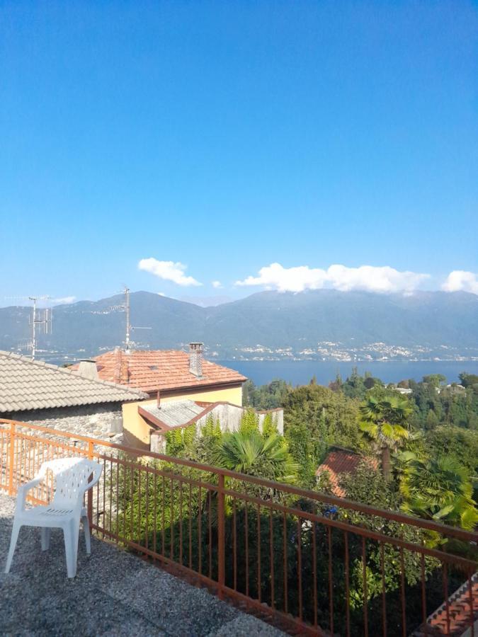 Bed and Breakfast Nonna Anita Castelveccana Exterior foto